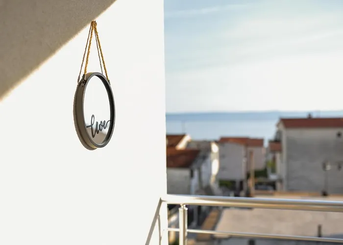 Outstanding Large For 6+2 Appartement