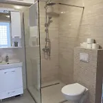 Outstanding Large For 6+2 * ماكارسكا